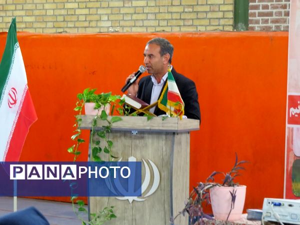 همایش پیشگیری از آسیب‌های چهارشنبه سوری در دبیرستان نرجس بجنورد