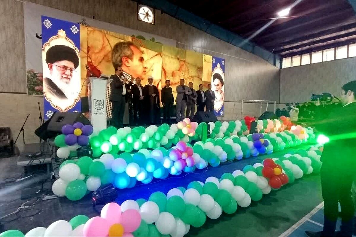 برگزاری جشن بزرگ دختران ایران قوی در شهرستان قرچک 