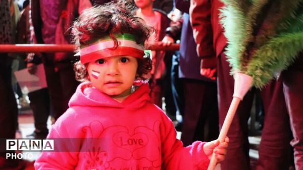 حماسه حضور در بناب؛ تجدید بیعت مردم با ایران و آرمان‌های انقلاب