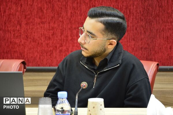 نشست خبری مدیرکل آموزش و پرورش شهرستان‌های استان تهران با خبرنگاران پانا