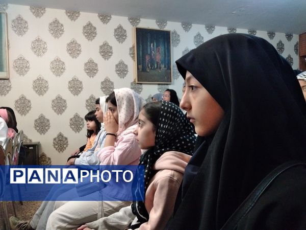 آموزش مقدماتی خبرنگاری در کانون ١۵ خرداد ناحیه ٣ آغاز شد