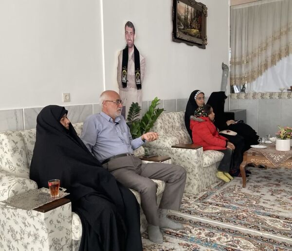 دیدار خبرنگاران پانا و بسیج رسانه شهرستان اردکان با خانواده شهید فتوحی