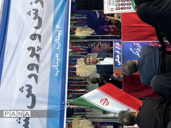 افتتاح غرفه‌هاى «قرار فرهنگی» مناطق ۱۹ گانه تهران