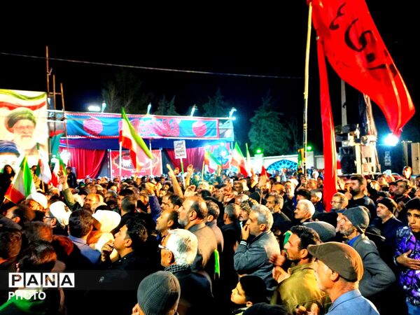 چهاردهمین شب از اتحاد مقدس؛ خیابان ها غرق در صدای مرگ بر آمریکا