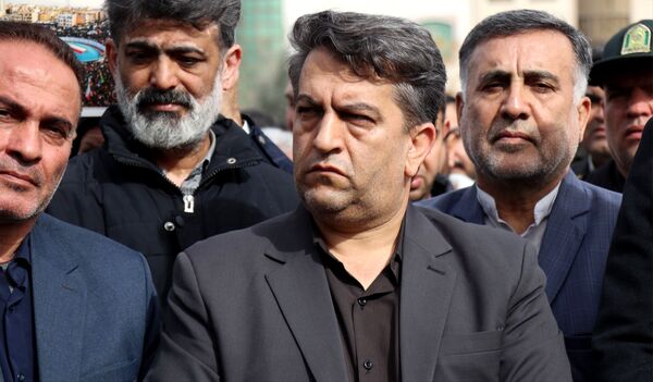 حضور پرشور مردم پاکدشت در راهپیمایی ۲۲ بهمن 