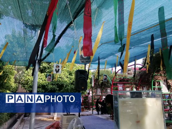  بزرگداشت شهدای ۱۵خرداد در گلزار شهدای شیراز