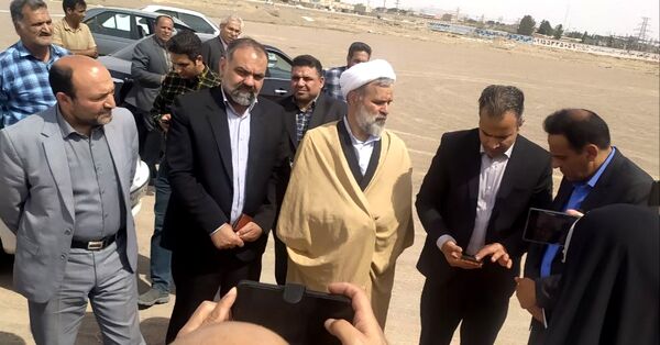 بازدید فرماندار گناباد از سایت مسکن نهضت ملی 