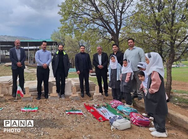 تجدید میثاق با شهدا؛ گامی در مسیر تربیت نسل ولایی در خرم‌آباد