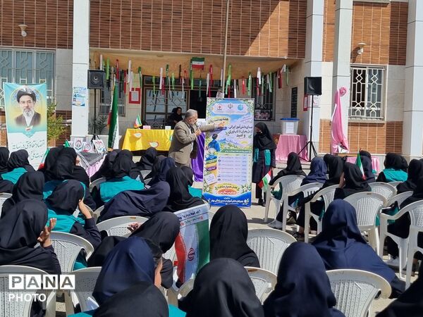 انتخابات همیاران مشاور در دبیرستان دخترانه خاندان فریدی