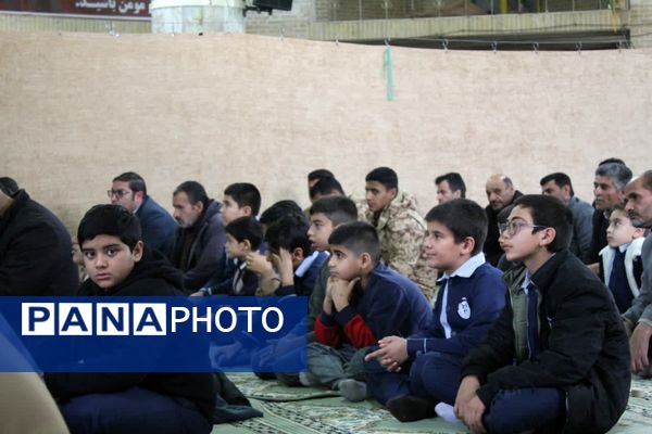 تجلی پیوند مدرسه و مسجد در خاتم