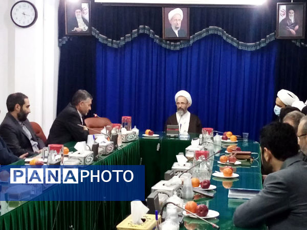 دیدار معاون پرورشی و فرهنگی وزارت آموزش و پرورش با مدیران مراکز علمی، پژوهشی حوزوی در قم