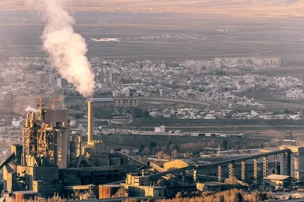 راه‌اندازی خط تولید سیمان در لرستان، گامی برای تقویت صادرات به عراق و سوریه