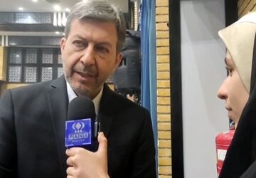 جهاد تبیین می تواند تماما توسط روابط عمومی ها به شکل بسیار پر رنگی انجام شود