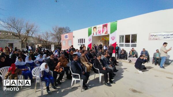 افتتاح آموزشگاه چهارکلاسه روستای احمد آباد در بخش هزار مسجد و زمین چمن مصنوعی شهدای روستای قلعه نو