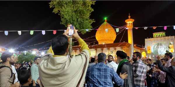 شادپیمایی بزرگداشت حضرت شاهچراغ(ع)