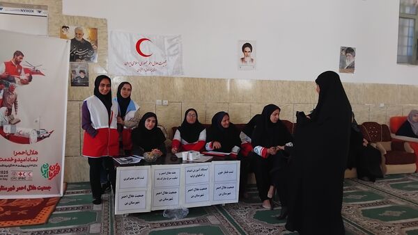 میز خدمت مسئولان در نماز جمعه شهر وردنجان