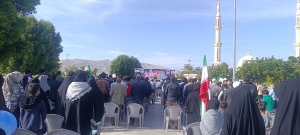 راهپیمایی دشمن‌شکن ۲۲ بهمن در بستک؛ نماد وحدت و همدلی مردم