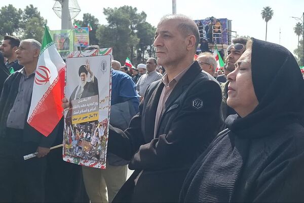 برخیز که فجر انقلاب است امروز