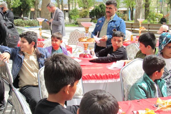 مرهمی بر زخم‌های کوچک؛ دلجویی استاندار کردستان از دانش‌آموزان کرجو