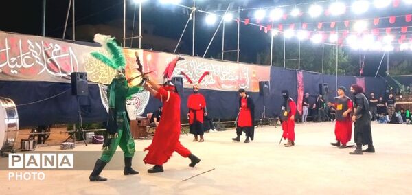 تجلی عزاداری شب تاسوعا  در شهر مهستان 