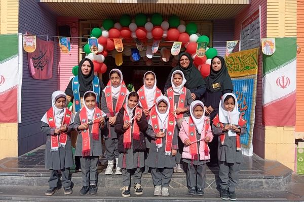 جشن میلاد حضرت ولی عصر (عج)در دبستان نرجس