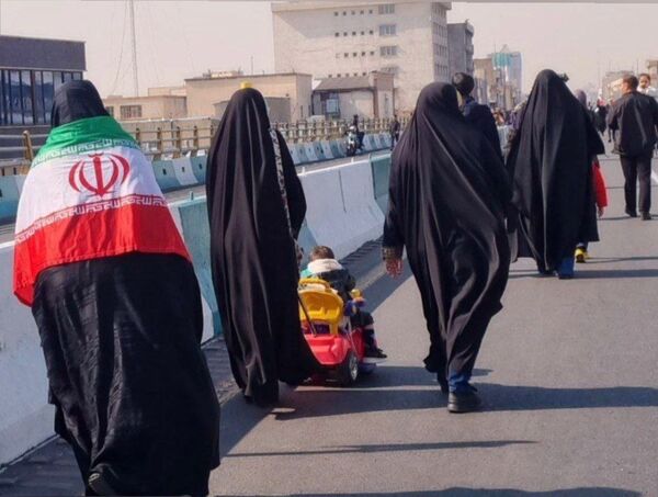 شور اسلامی در مسیر راهپیمایی تهران