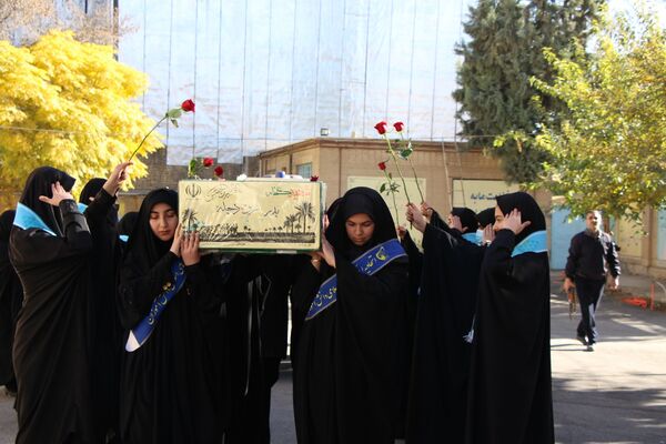 دو فرشته نورانی در دبیرستان فاطمه الزهرا (س)
