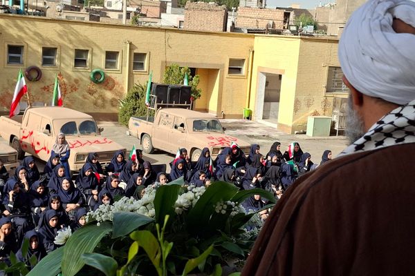 زنگ آغاز سال تحصیلی جدید در مدارس نواخته شد