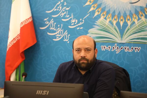 نشست مسئولان آموزش و پرورش استان قم
