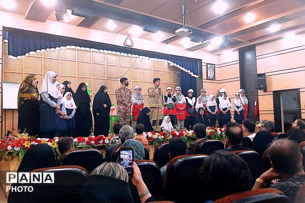روایت آسمانی فرشتگان میناب در فرهنگسرای امام علی(ع) شهریار