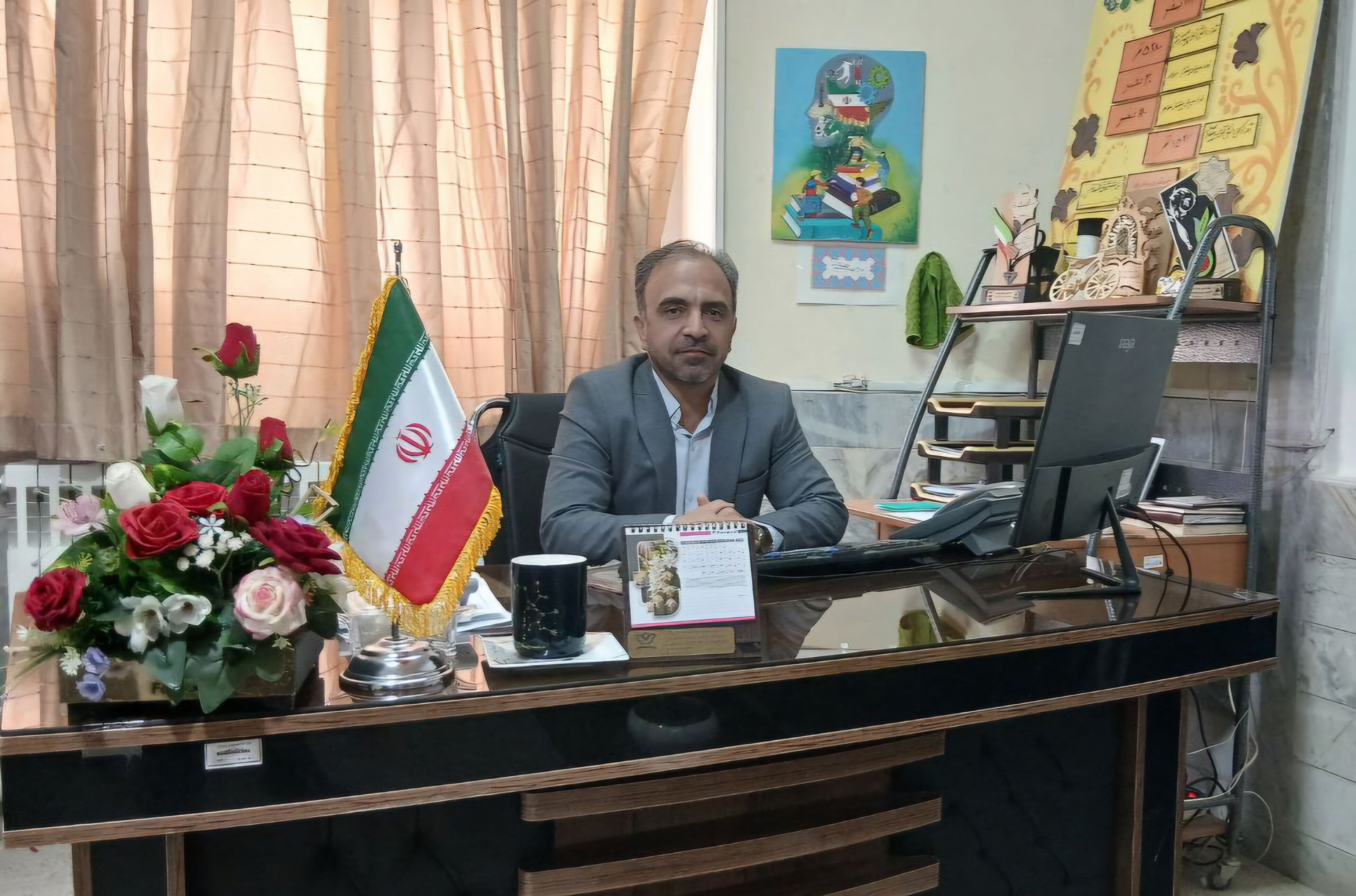 جشن تکلیف روزی تاثیرگذار در روشن‌سازی تکلیف الهی و تاثیر آن بر آینده دانش‌آموزان است