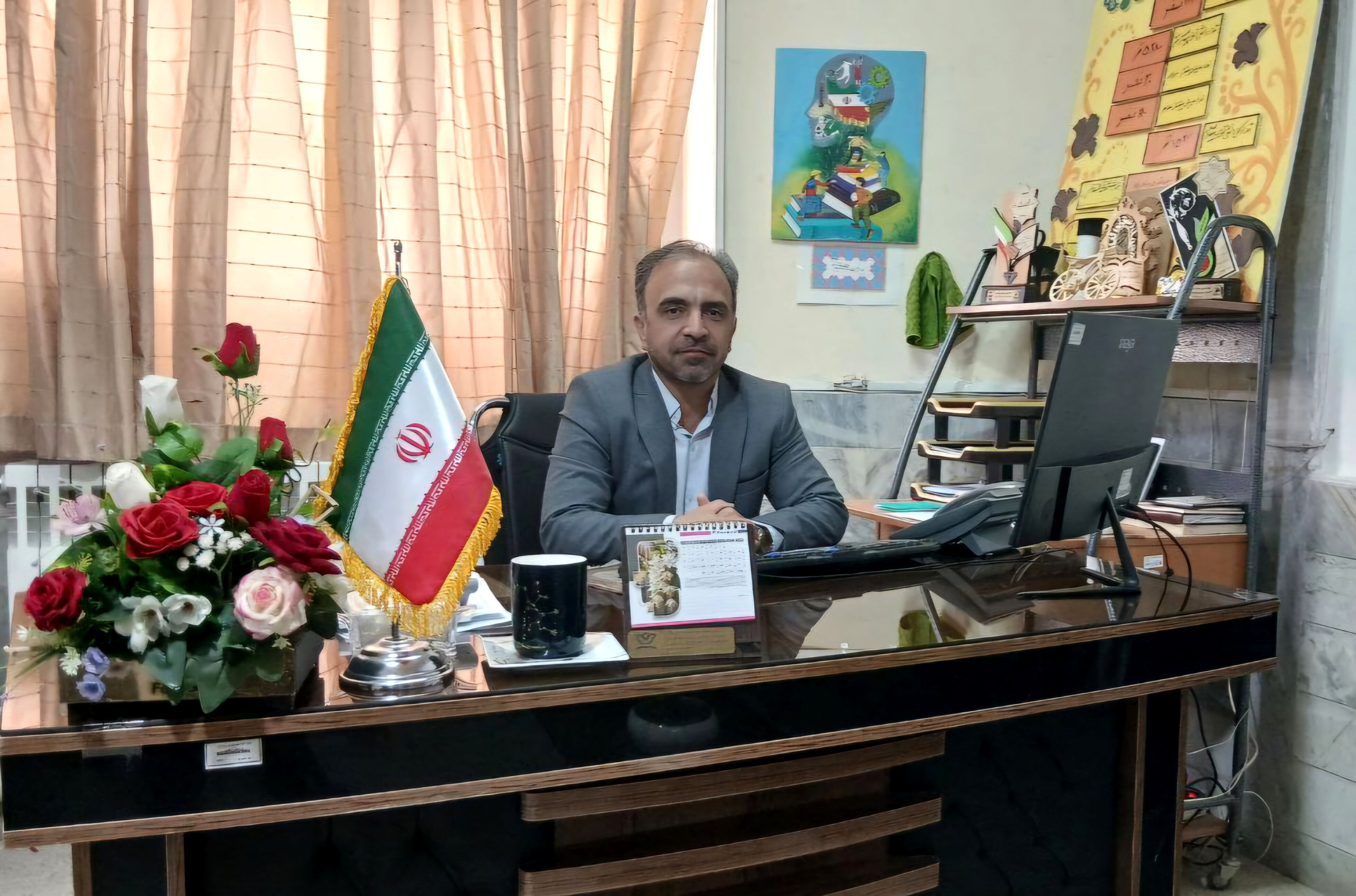 جشن تکلیف روزی تاثیرگذار در روشن‌سازی تکلیف الهی و تاثیر آن بر آینده دانش‌آموزان است