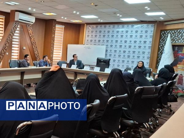 برگزاری دومین جلسه کمیته هدایت تحصیلی در مشهد 