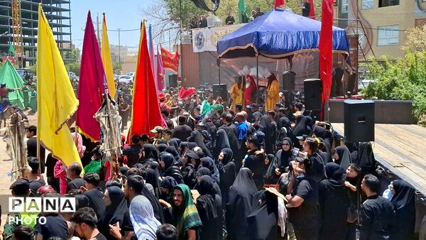 بازآفرینی واقعه عصر عاشورا با اجرای آیین خیمه‌سوزان در قم
