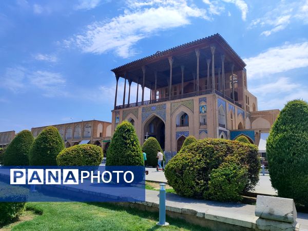 میدان امام اصفهان، شاهکاری از معماری و تاریخ