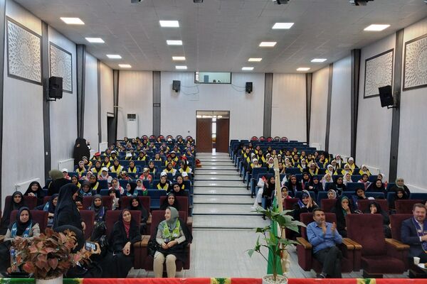 آیین بزرگداشت سالروز تأسیس سازمان دانش‌آموزی و سپاس مربی در کهریزک 
