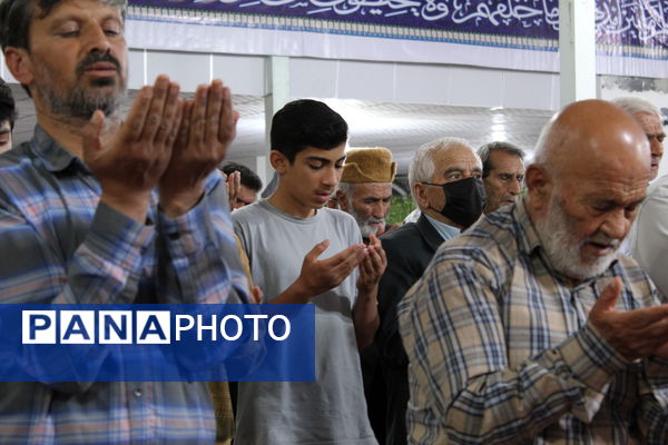 حضور کاروان آستان خورشید در شهر درق