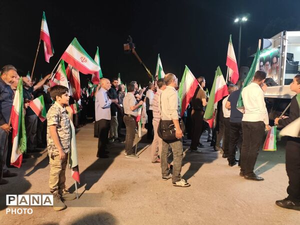 حماسه حضور؛ اجتماع بزرگ مردم بندرعباس