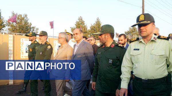 افتتاح نمایشگاه فرهنگی دومین کنگره ملی ۸ هزار شهید گیلان