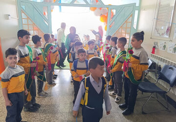 زنگ مهر در دبستان امیرکبیر سپاهانشهر