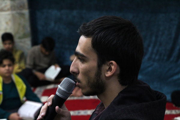 مراسم معنوی اعتکاف دانش‌آموزان پسر یزدی در فهرج