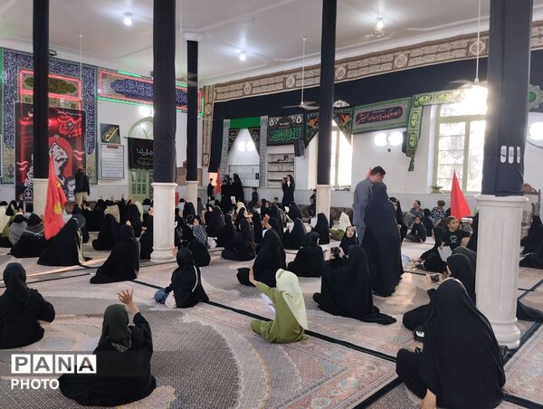 تجدید میثاق دانش‌آموزان شهر جعفریه با آرمان‌های رهبر شهید