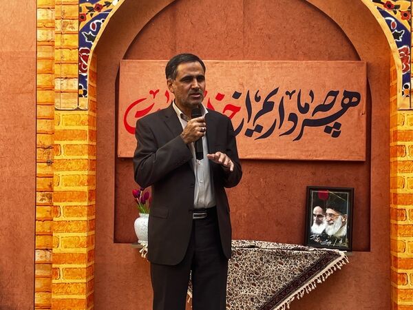 مراسم چفیه‌های بهشتی در دبیرستان قلم اصفهان