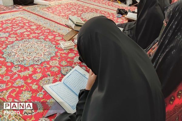 محفل انس با قرآن کریم در مسجد جامع شهر بار