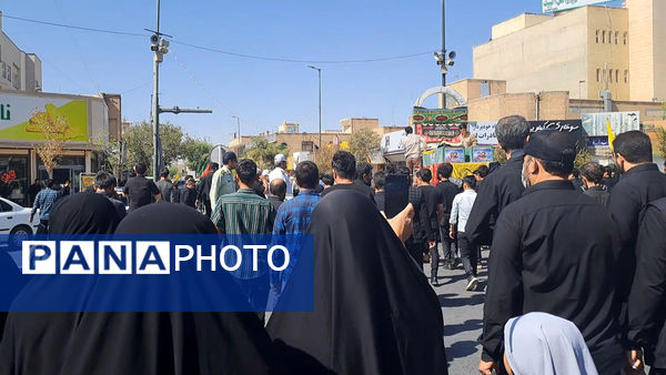 تشییع پیکرهای دو شهید مدافع حرم فاطمیون در قم