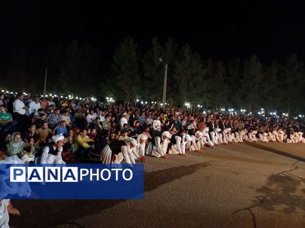 تجلی وحدت مردم شیعه و سنی تربت‌جام در جشن میلاد پیامبر اکرم (ص) 