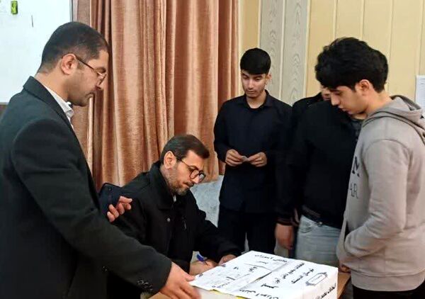 انتخابات  هیات رئیسه مجمع دانش‌آموزی اندیمشک