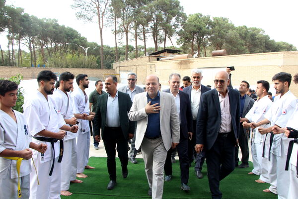 افتتاح سالن ورزشی شهید سلیمانی هنرستان انقلاب اسلامی یزد