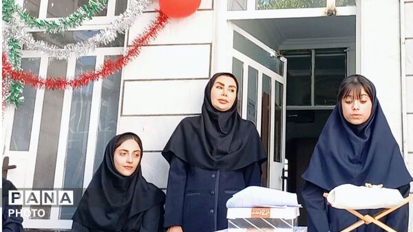 آیین آغاز سال تحصیلی در مدرسه تیام خرم آباد