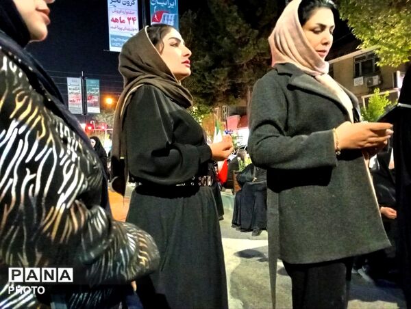 و تا پای جان در کنارت خواهیم ماند، ای یادگار پدر 